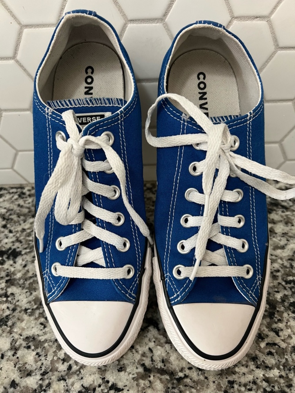 Converse Chuck Taylor All Star Low Top Snorkel Blue Sneakers Men’s 7 / Women’s 9